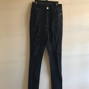 B.O.B - High waisted distressed jeans.